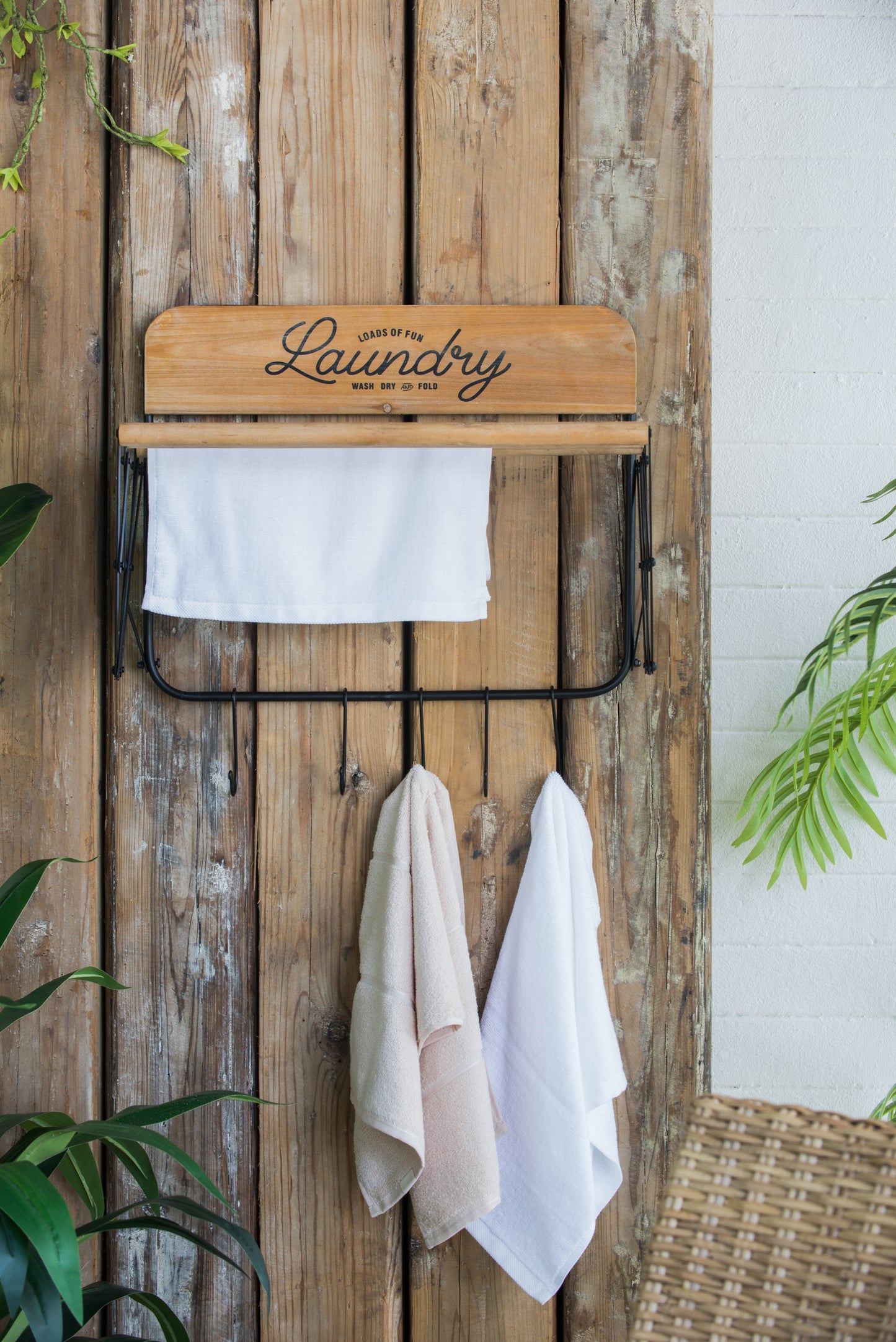 20x14x20" Laundry Rack with Accordion Design, Brown and Black