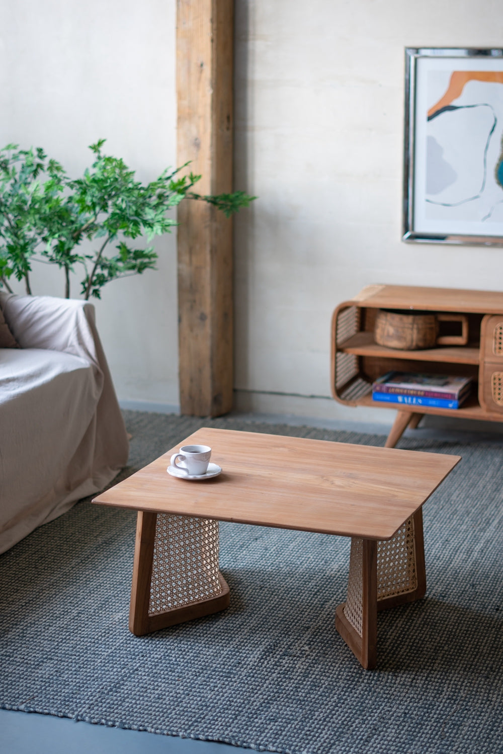 27.6x27.6x13.8" Teak Coffee Table