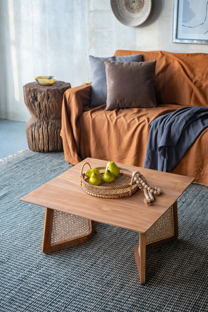 27.6x27.6x13.8" Teak Coffee Table