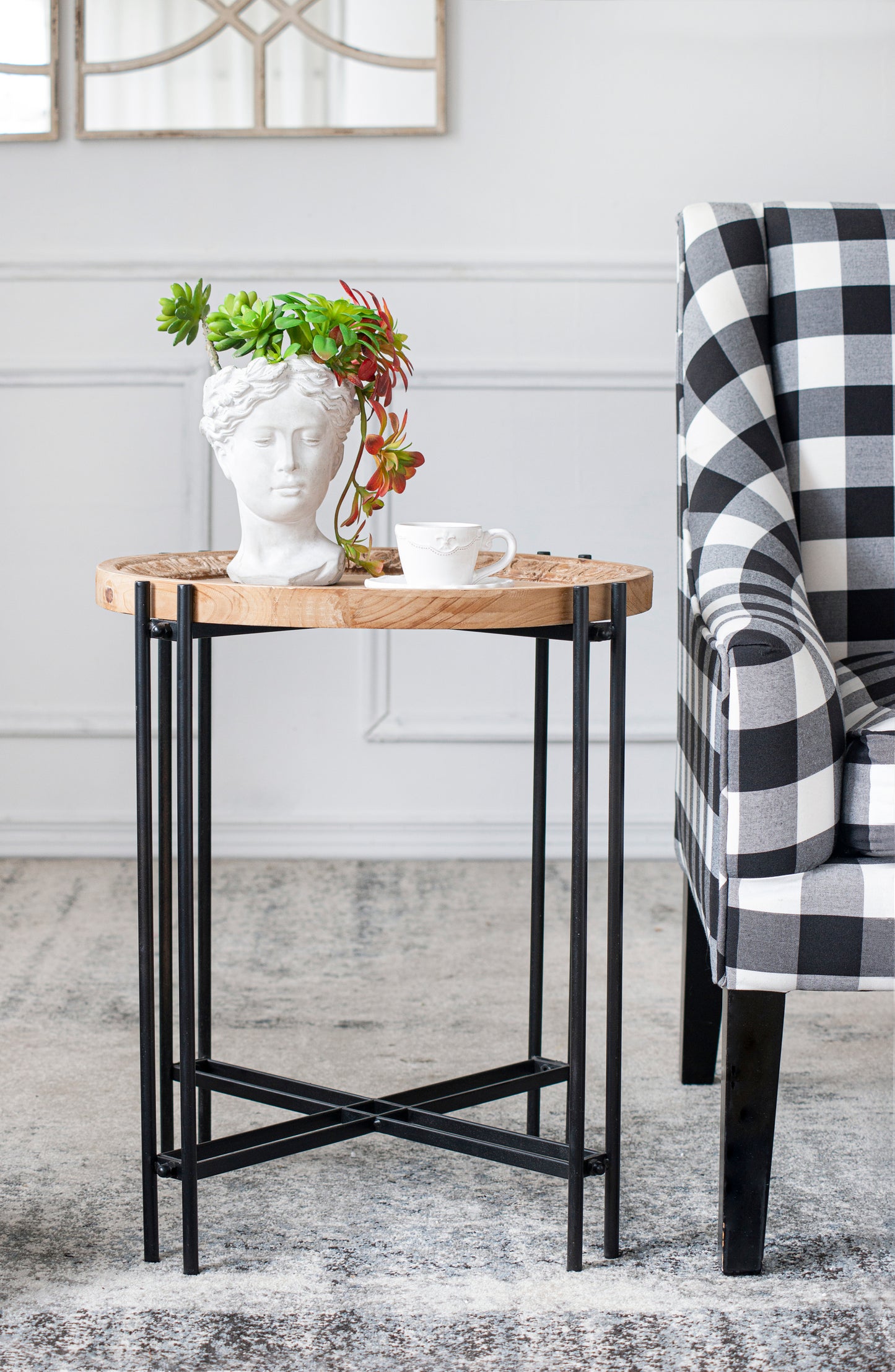 21.5" x 24" Round Side Table With Wood Top, End Table for Living Room Bedroom